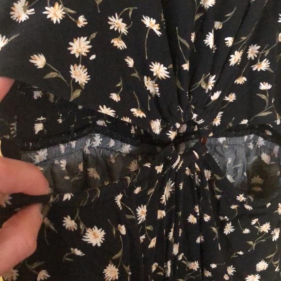 Flower Jumpsuit American Eagle size Small - Picture 3 of 7